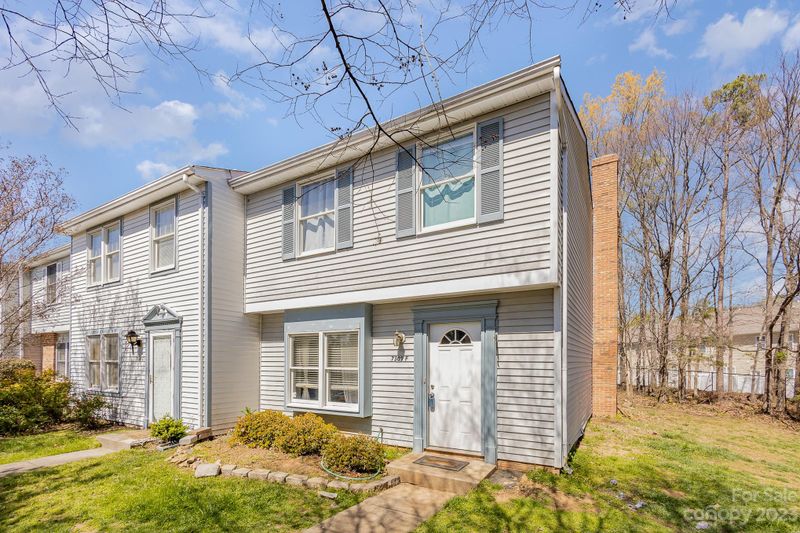 7309 Pebblestone Dr, Charlotte, NC 28212