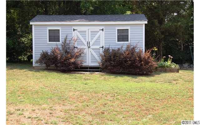 3340 SW Ashton Ct, Concord, NC 28027