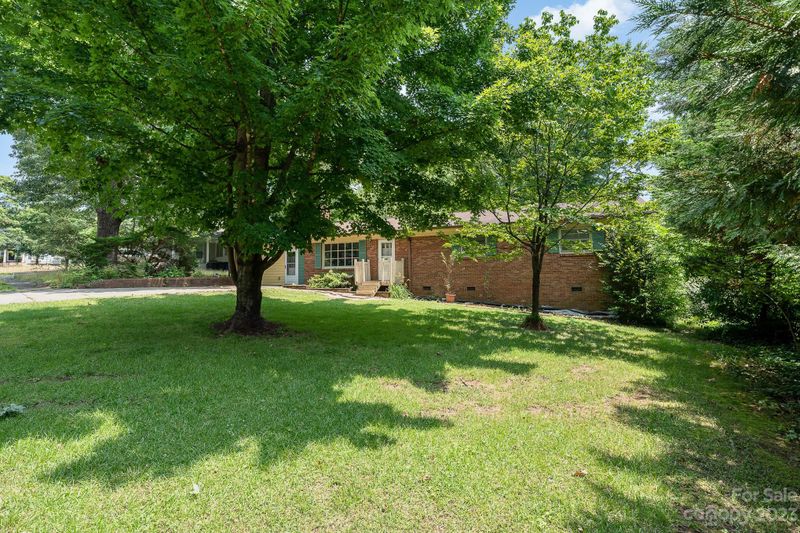 508 Harmony Dr, Statesville, NC 28677