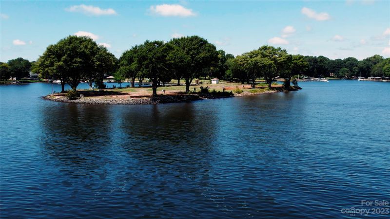 8413 Ranger Island Marina Rd, Denver, NC 28037