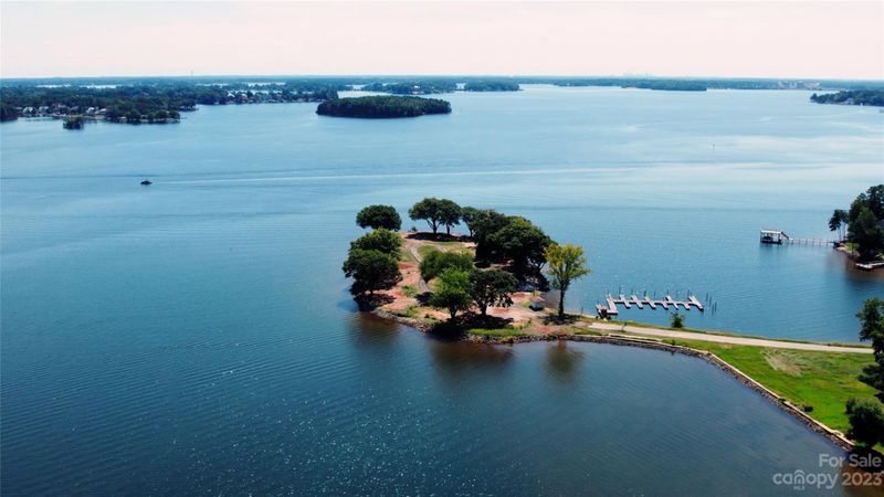 8413 Ranger Island Marina Rd, Denver, NC 28037