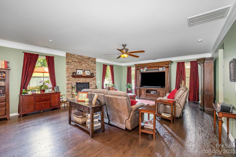 616 Barcroft Ln, Fort Mill, SC 29715
