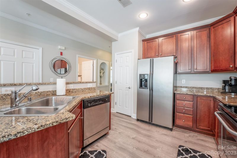 637 Williamson Rd #209, Mooresville, NC 28117