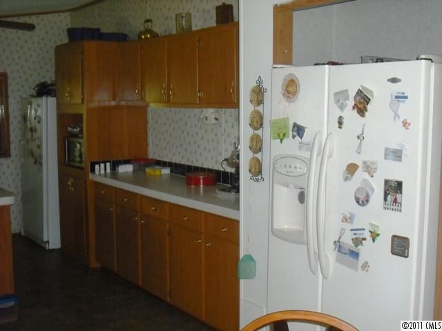 544 Owens Rd, Clover, SC 29710