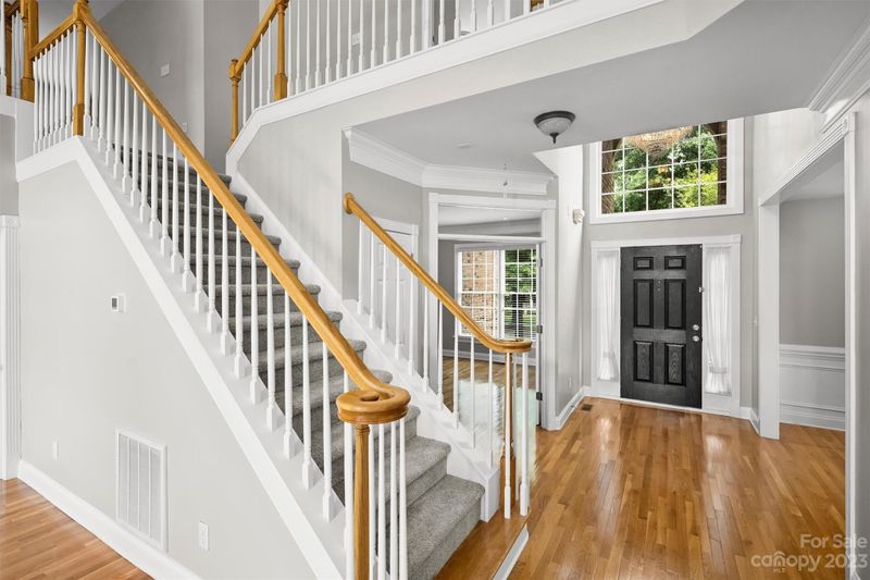 1901 Chestnut Hill Dr, Tega Cay, SC 29708