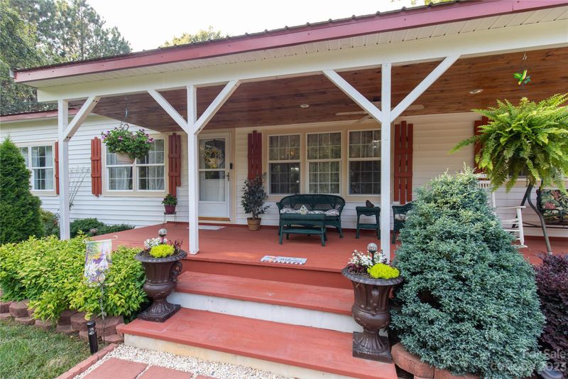 185 Oliphant Rd, Mooresville, NC 28115