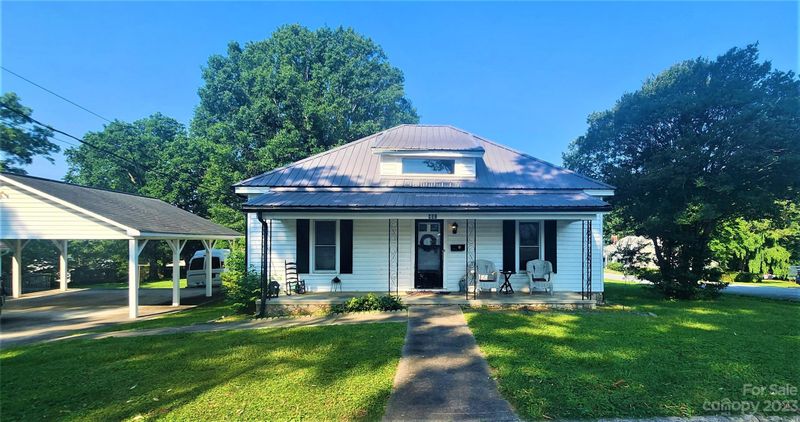 402 Madison St, Lincolnton, NC 28092