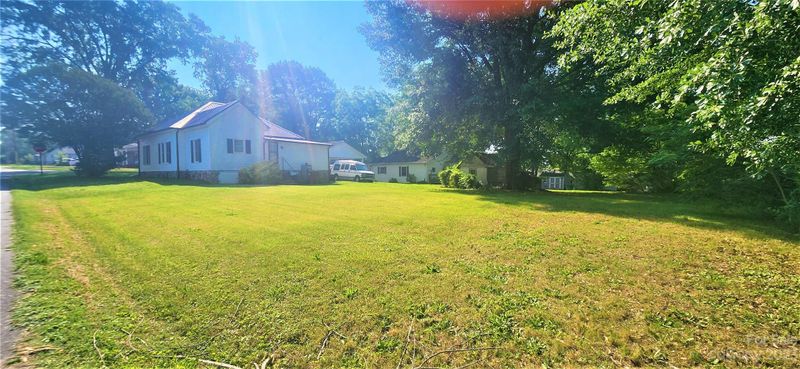 402 Madison St, Lincolnton, NC 28092