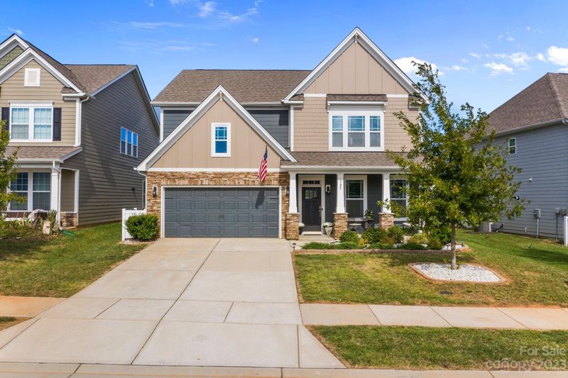 127 Longleaf Dr, Mooresville, NC 28117