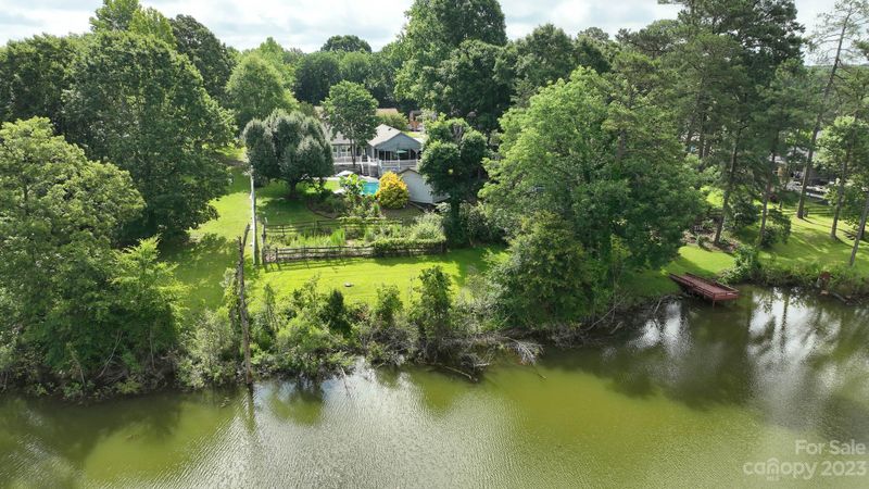 6041 Sullins Rd, Charlotte, NC 28214