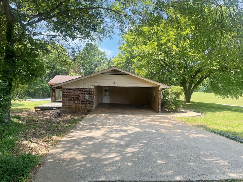 105 Gold Rg, Gaffney, SC 29340