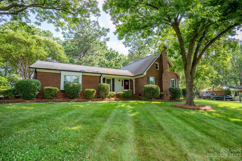 11701 Ranburne Rd, Mint Hill, NC 28227