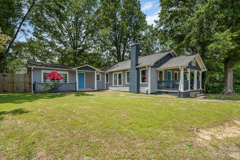 230 Spring St SW, Concord, NC 28025