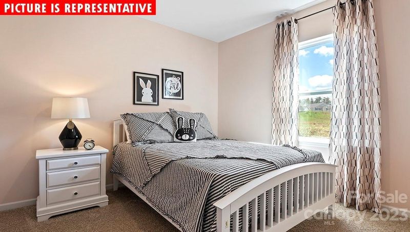7844 Whispering Stream Dr, Sherrills Ford, NC 28673