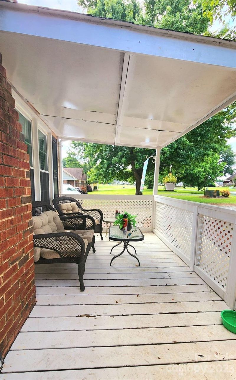 614 Station Dr, Monroe, NC 28110