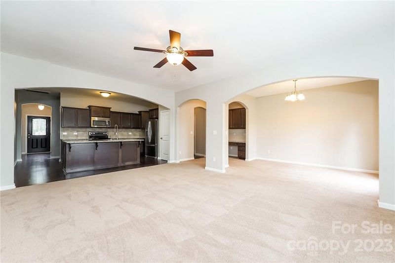 5225 Crystal Lakes Dr, Rock Hill, SC 29732