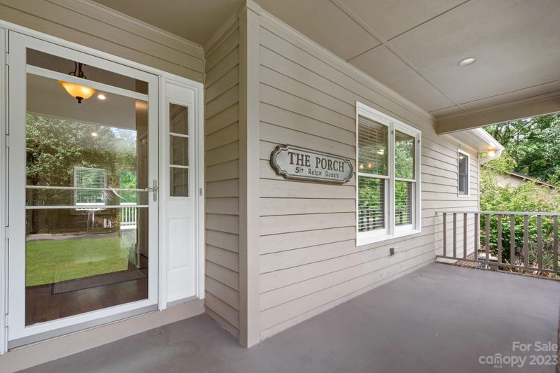 4075 Triton Dr, Tega Cay, SC 29708