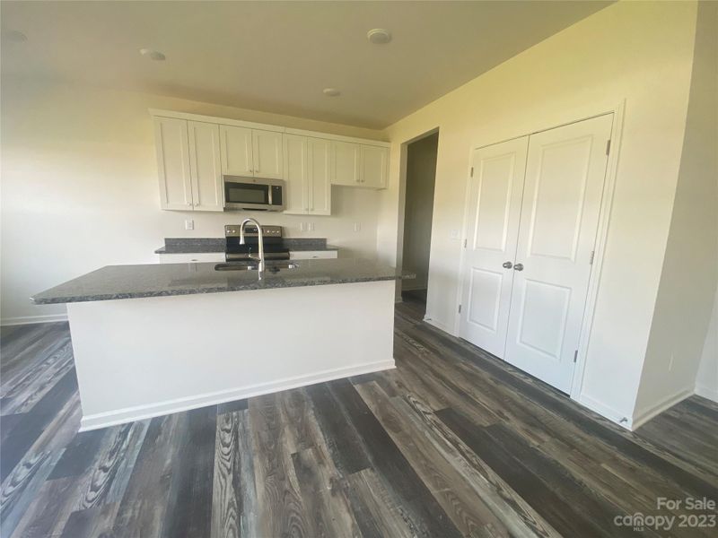 5063 Ritchie Rd #10, Lincolnton, NC 28092