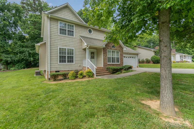 515 Kansas St, Kannapolis, NC 28083