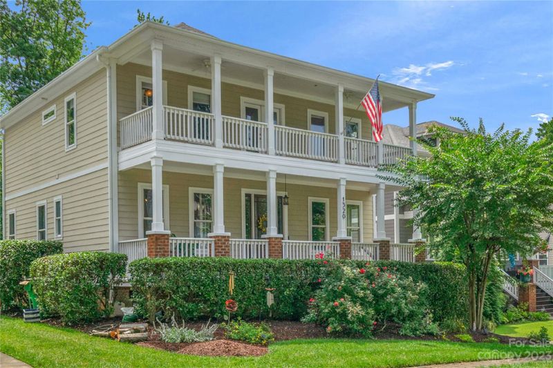 1320 Ivey Dr, Charlotte, NC 28205