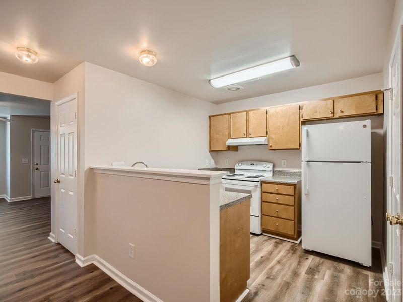 307 Drury Dr, Charlotte, NC 28206