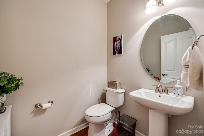 1055 Silver Gull Dr, Tega Cay, SC 29708
