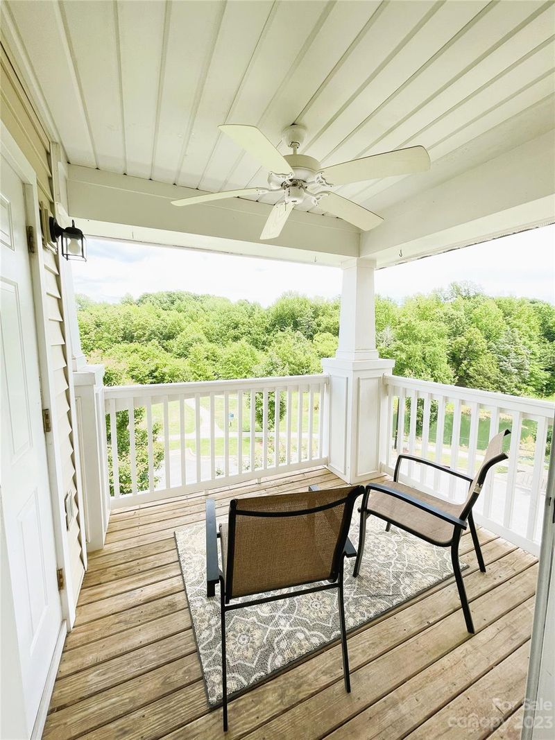 9027 Mcdowell Creek Ct, Cornelius, NC 28031