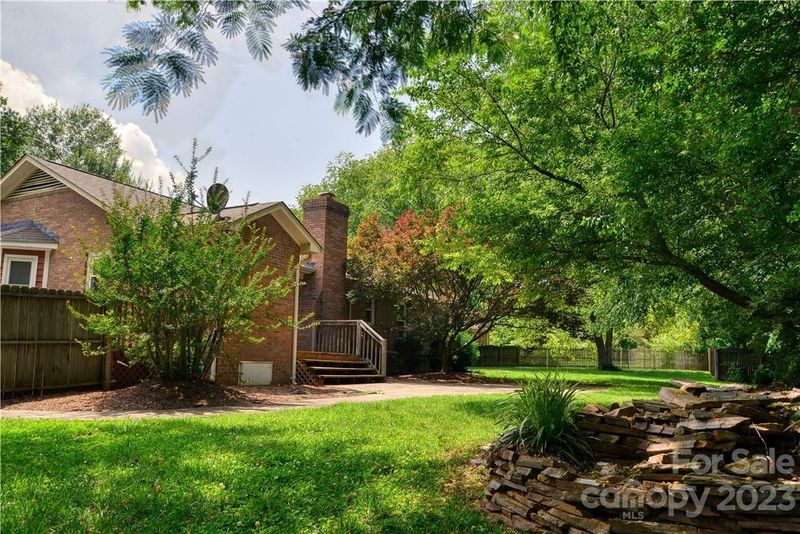 1013 White Marsh Ct, Monroe, NC 28110