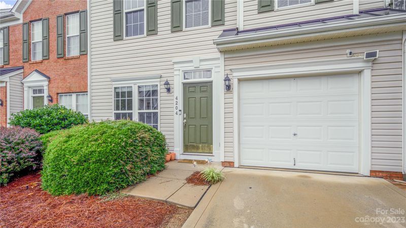 4204 Carl Parmer Dr, Harrisburg, NC 28075