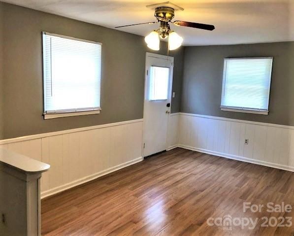 510 Tabor Rd, Olin, NC 28660