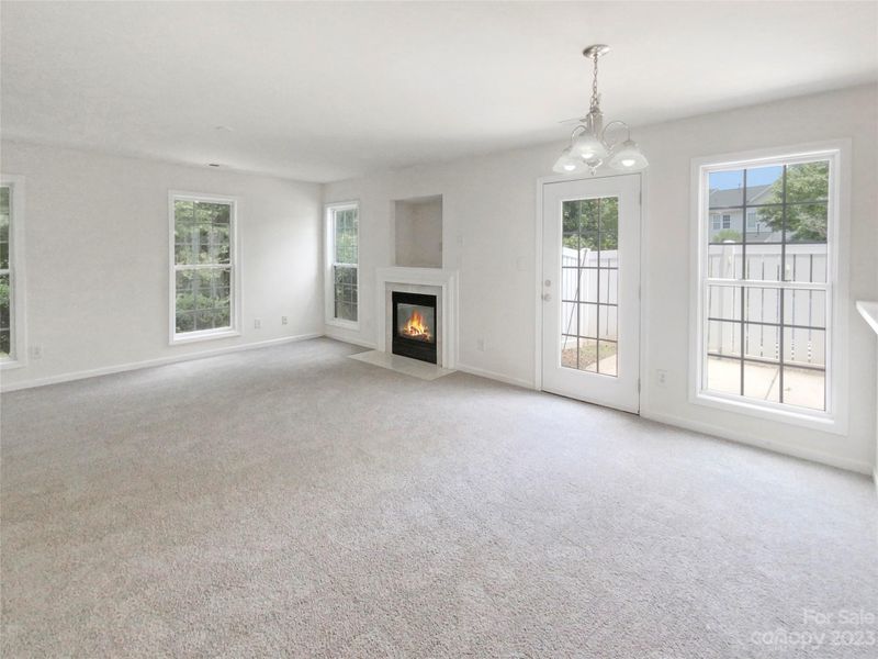 13661 Pinyon Pine Ln, Charlotte, NC 28215