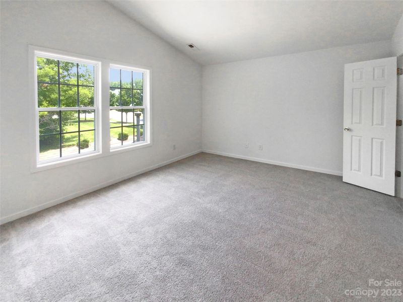13661 Pinyon Pine Ln, Charlotte, NC 28215