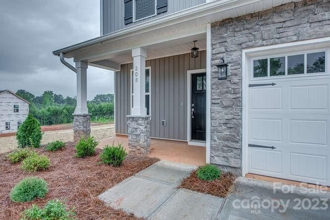208 Spring Creek Dr #17, Mount Holly, NC 28120
