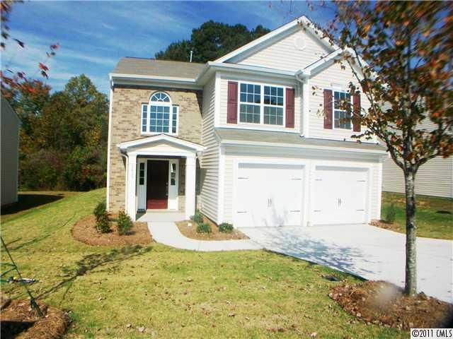 2429 Marthas Ridge Dr, Statesville, NC 28625