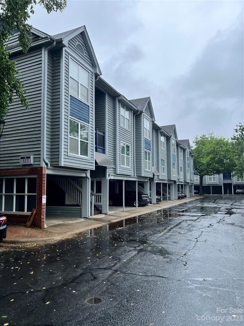 517 Graham St N #2A, Charlotte, NC 28202