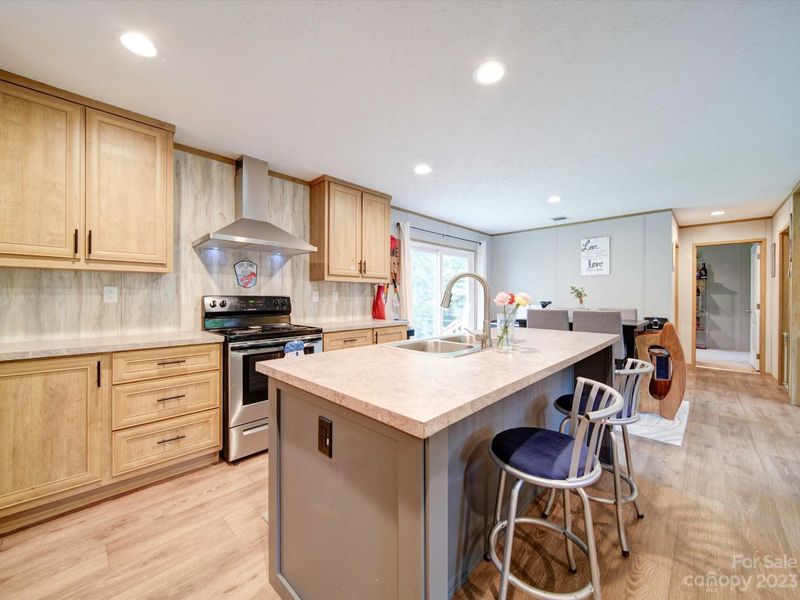 134 W Valley Ln, Stony Point, NC 28678