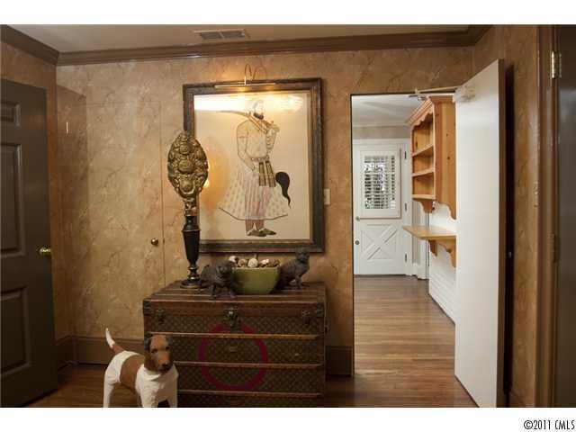 556 Center St, Hickory, NC 28601