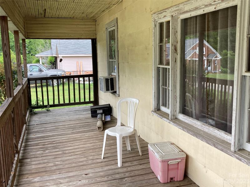 115 1st St, Kershaw, SC 29067