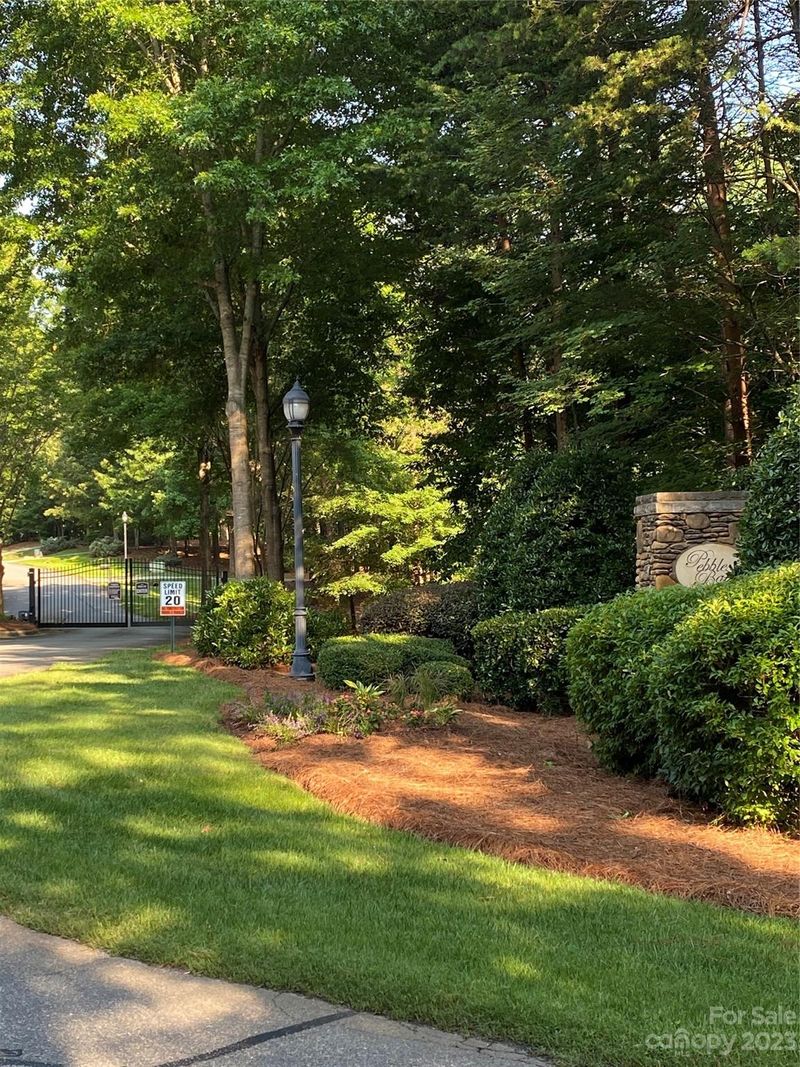 7301 Bay Cove Ct, Denver, NC 28037