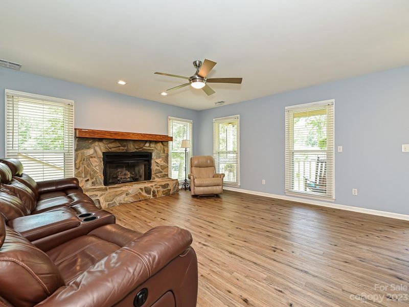 108 Brookside Dr, Fort Mill, SC 29715