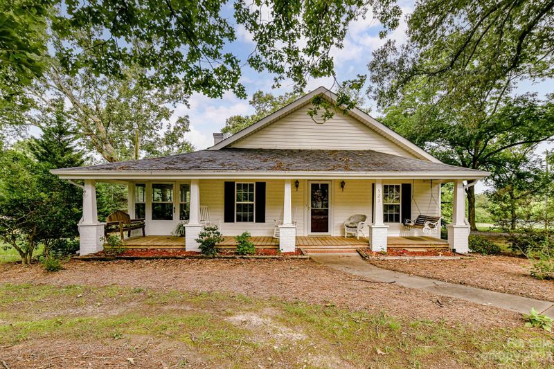 923 Olive Branch Rd, Marshville, NC 28103