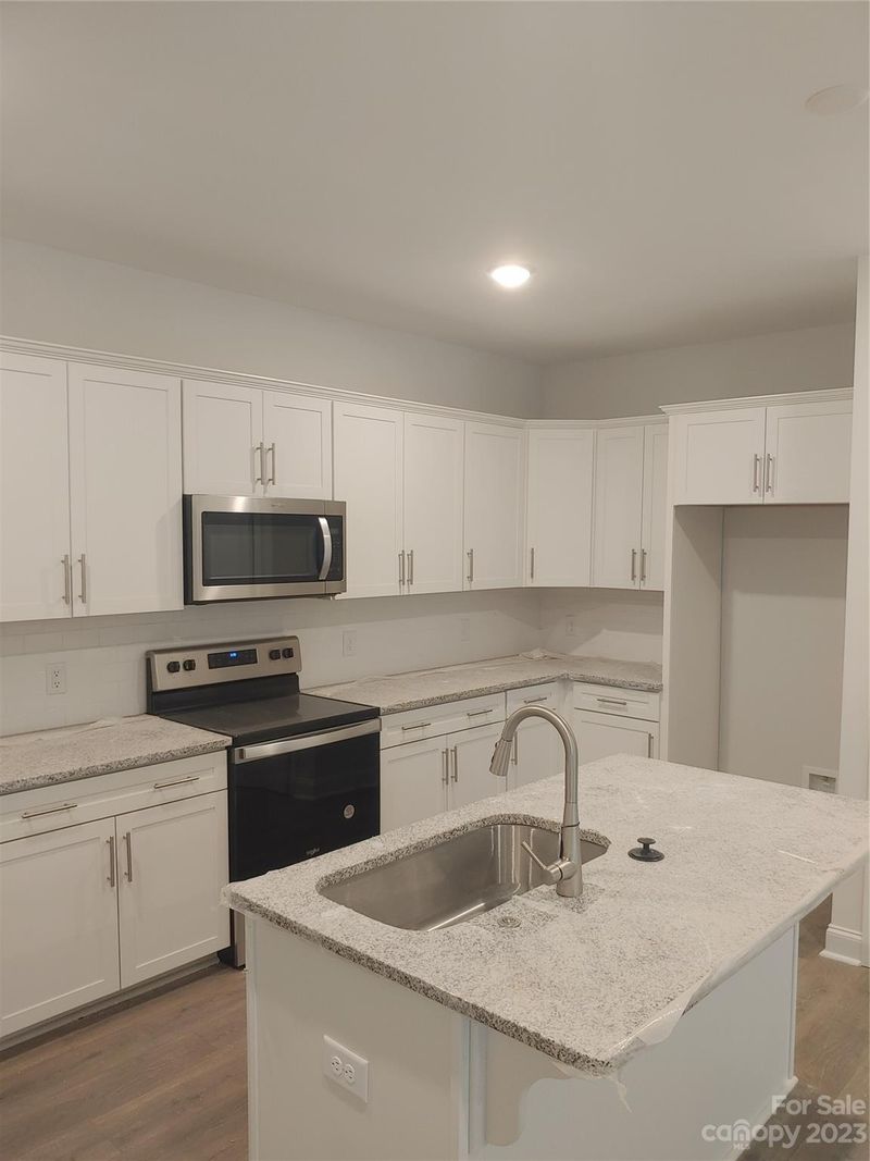 311 N Academy St, Lincolnton, NC 28092