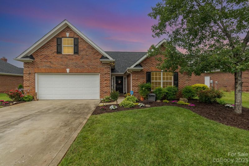 12643 Hill Pine Rd, Midland, NC 28107