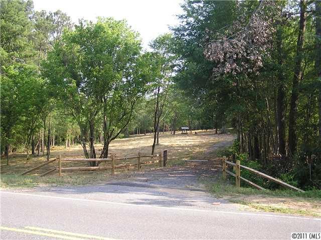 1059 Pinckney Rd, Chester, SC 29706