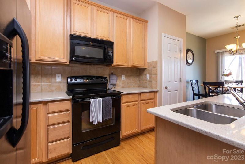 3625 Huyton Ct, Charlotte, NC 28215