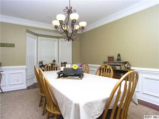 7621 Caspian Dr, Waxhaw, NC 28173