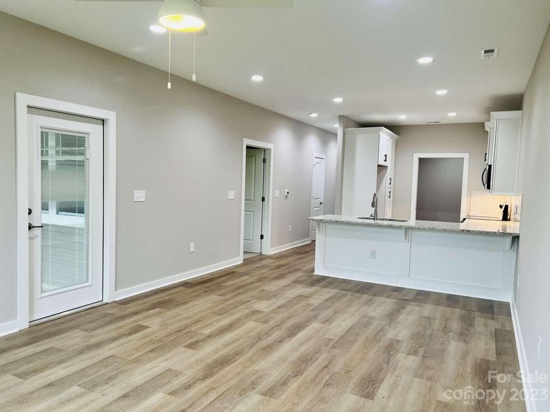 2838 15th Avenue Pl, Hickory, NC 28602