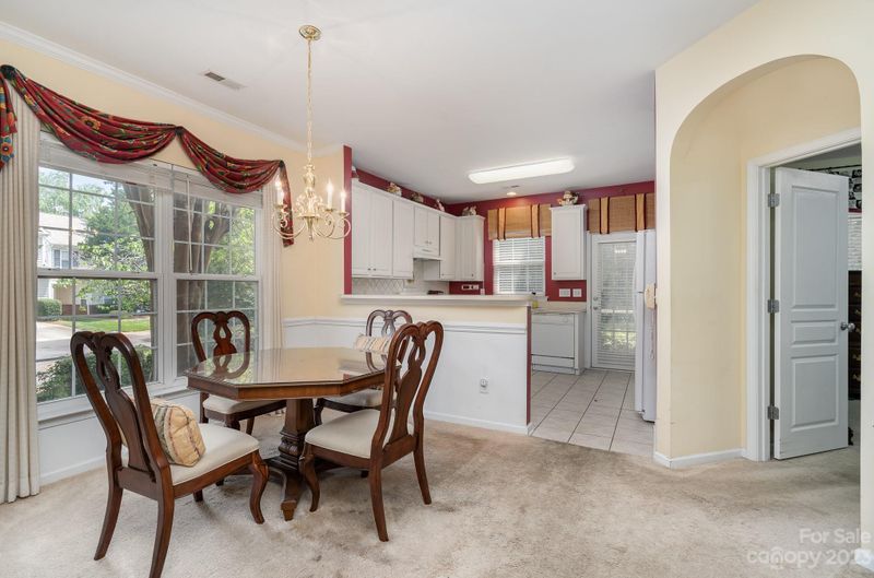 6534 Avonlea Ct, Charlotte, NC 28269