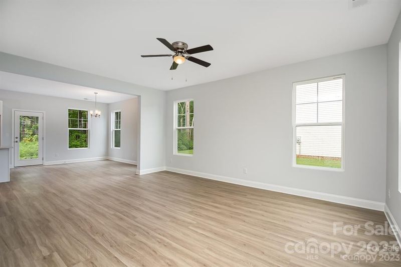1004 Helms Rd, Charlotte, NC 28214