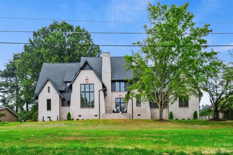 4133 Sherbrooke Dr, Charlotte, NC 28210